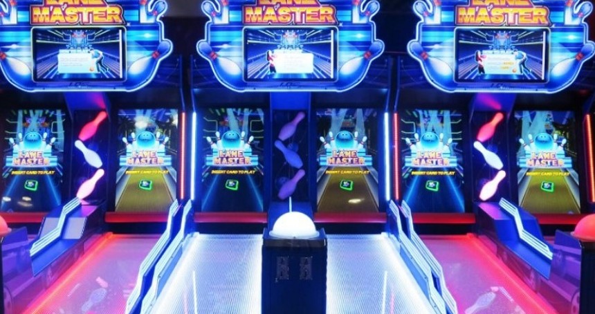 Nostaljik Oyun Makineleri ile Geçmişe Yolculuk Yapın