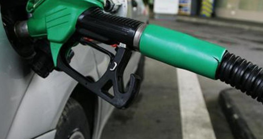 Benzin ve motorine indirim geldi