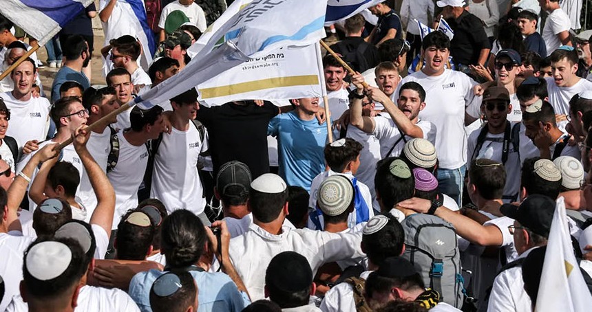 Siyonist Yahudilerden yeni Mescid-i Aksa baskını