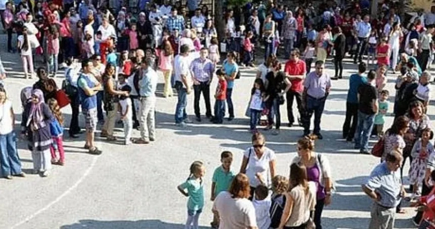 Pazartesi gününe dikkat! Tüm okullarda eş zamanlı uygulanacak