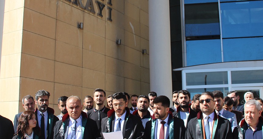 Şırnak’ta Genç avukatlar CMK ücret tarifesinin değiştirilmesi için basın açıklaması yaptı