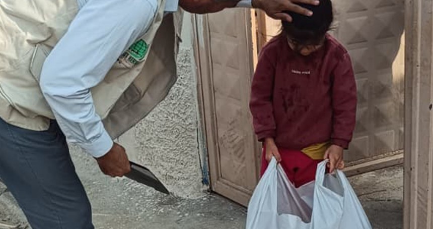 Ceylanpınar Umut Kervanından onlarca aileye gıda yardımı