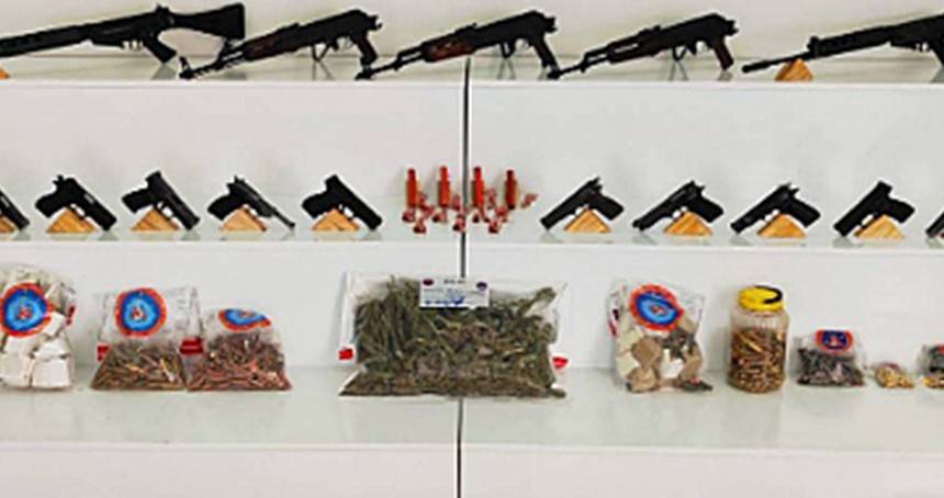 Şanlıurfa’da çok sayıda silah ele geçirildi: 9 gözaltı