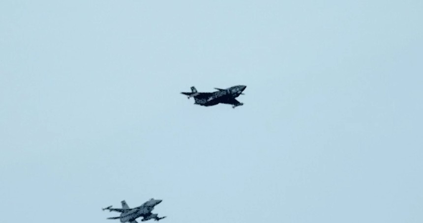 Bayraktar Kızılelma önemli testi başarıyla geçti: F-16’ya kilitlendi, simüle atışta tam isabet