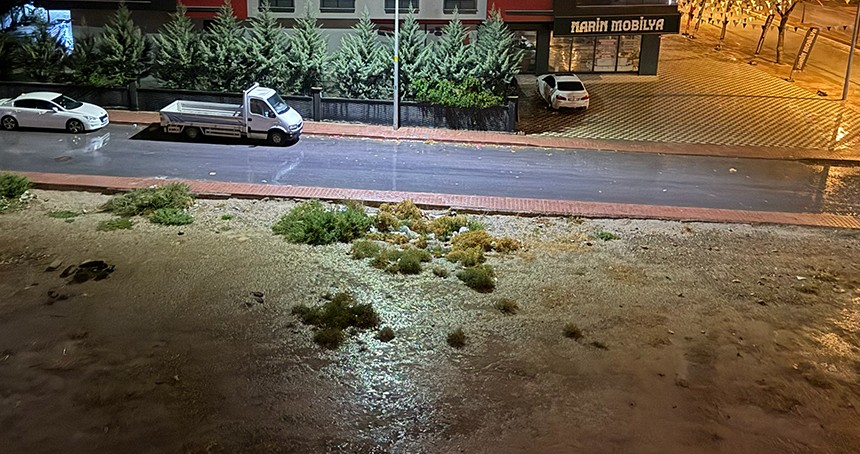 Konya’da beklenen yağış gün boyu etkili oldu