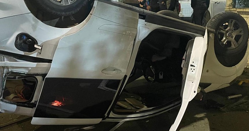 Batman'da hafif ticari taksi ile cip çarpıştı: 2 yaralı