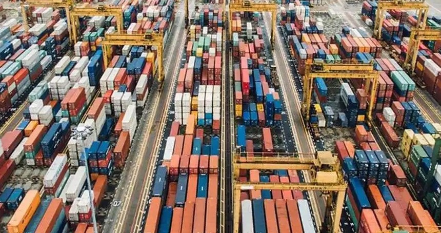 Ekimde dış ticaret açığı yükseldi