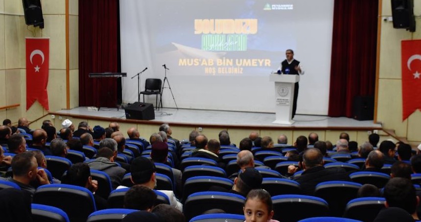 Akademisyen Tekdal: Hidayete ulaşabilmenin yolu tertemiz bir fıtrattan geçer